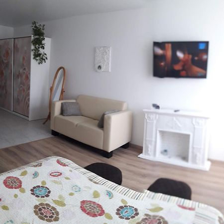 Жк "Ривьера" Apartment Kyiv Exterior photo