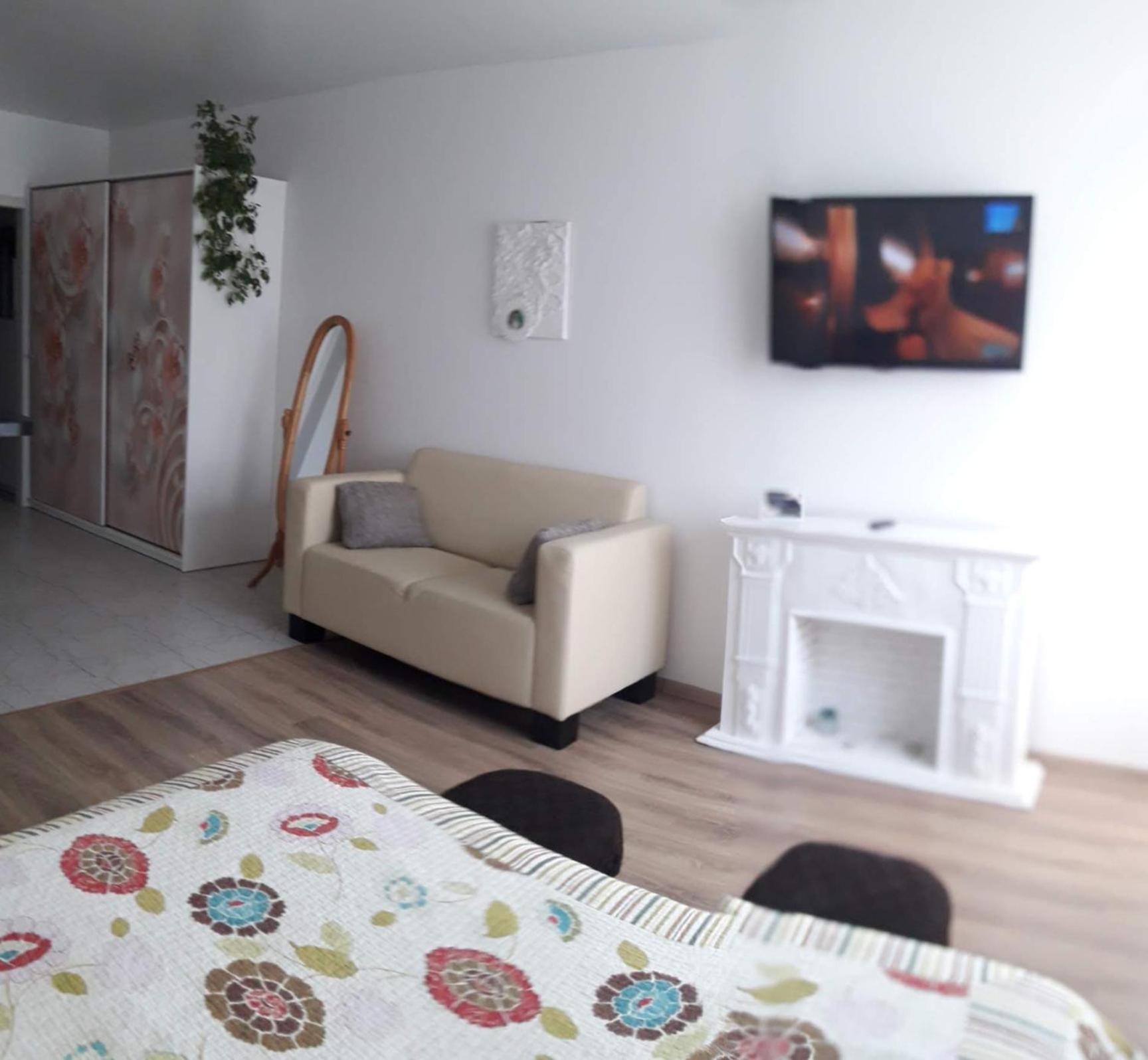 Жк "Ривьера" Apartment Kyiv Exterior photo